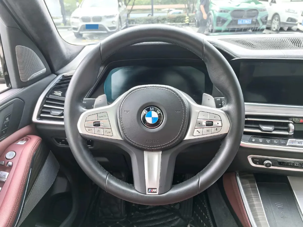 2022 BMW X5 3.0T 333HP L6 8AT,autocango,china used car exporter,china ev exporter,chinese used car exporter,chinese used ev exporter