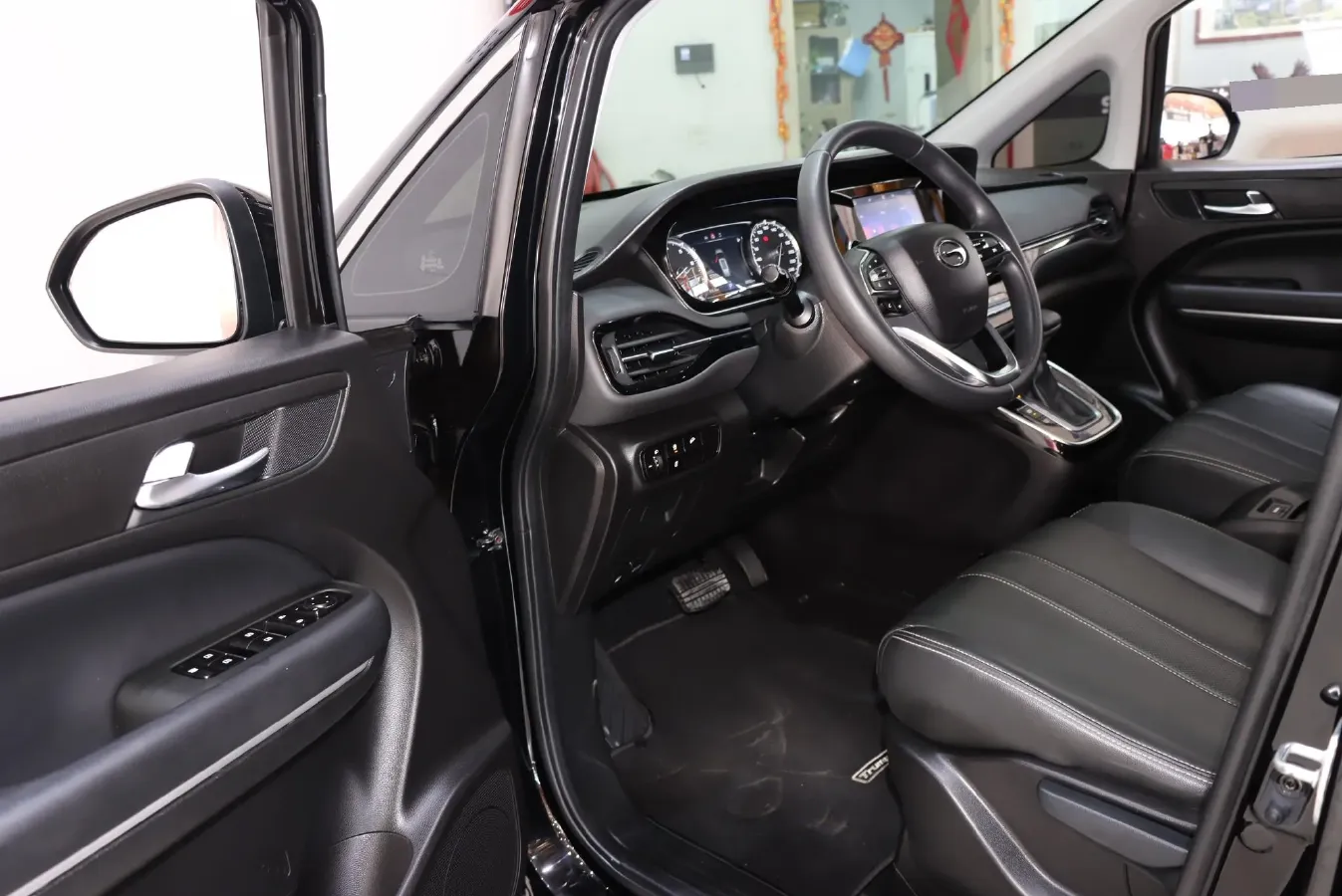 2021 GAC Trumpchi M6 1.5T 169HP L4 7DCT,autocango,china used car exporter,china ev exporter,chinese used car exporter,chinese used ev exporter