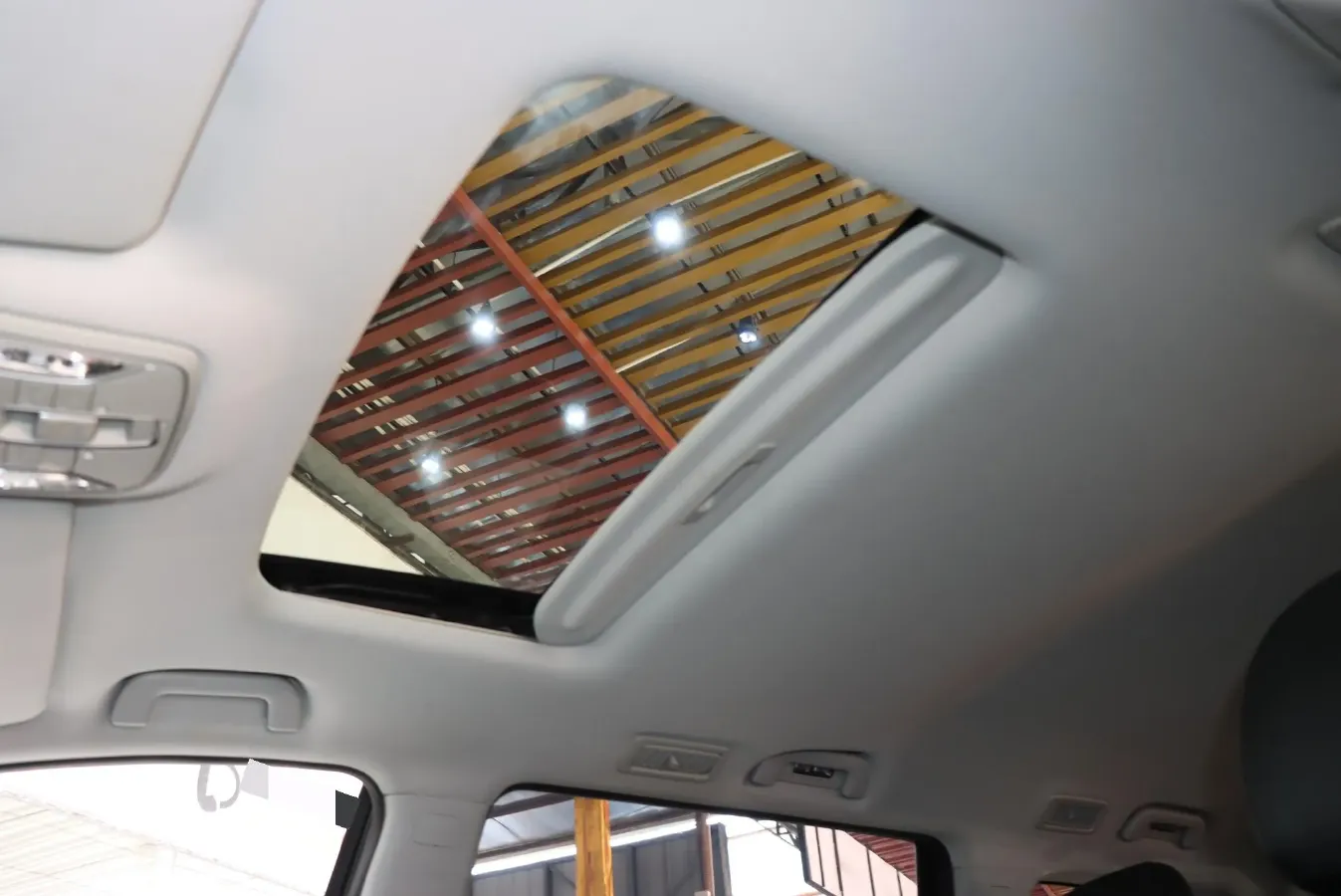 2021 GAC Trumpchi M6 1.5T 169HP L4 7DCT,autocango,china used car exporter,china ev exporter,chinese used car exporter,chinese used ev exporter