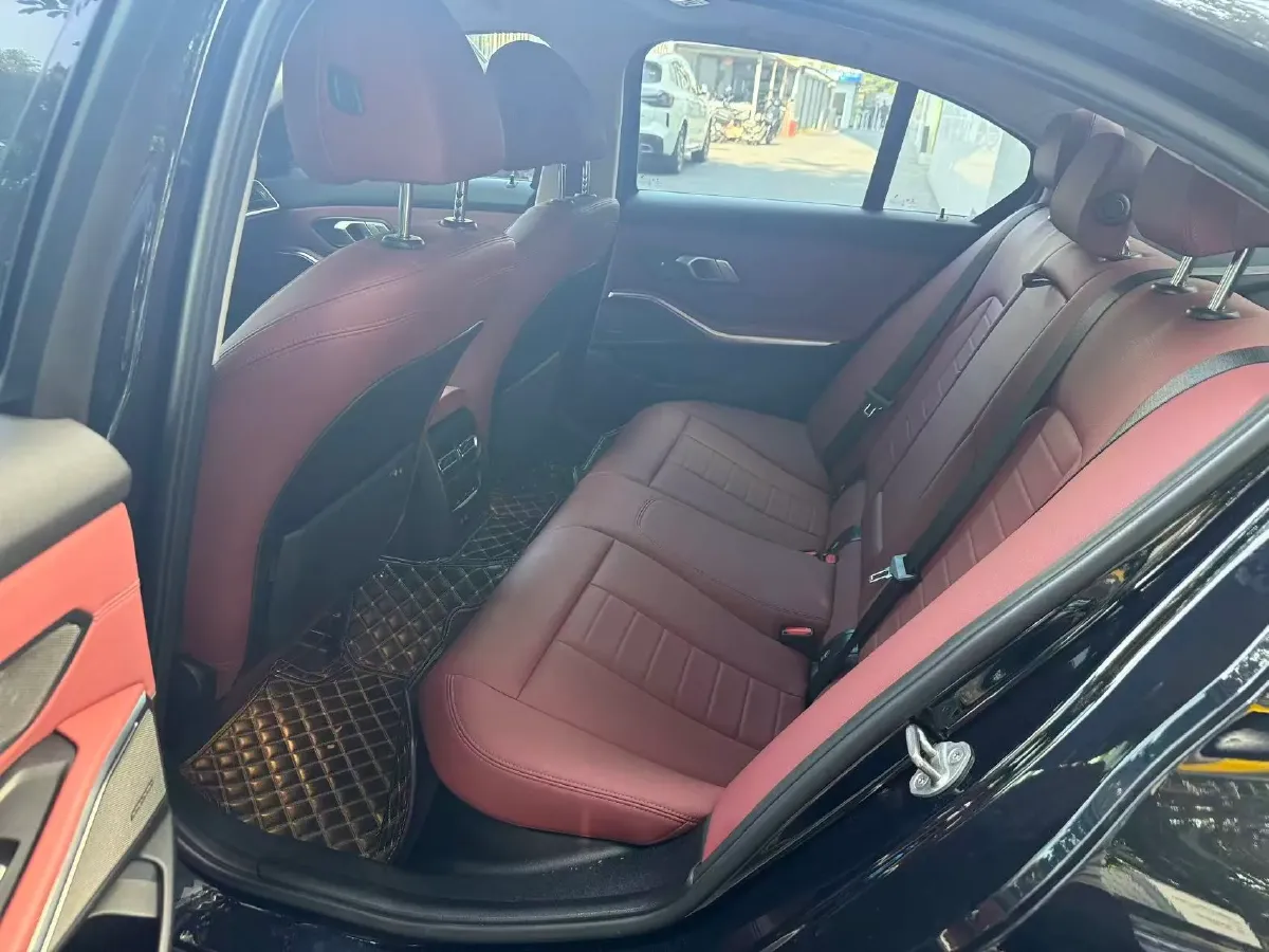 2021 BMW 3 Series 2.0T 184HP L4 8AT,autocango,china used car exporter,china ev exporter,chinese used car exporter,chinese used ev exporter