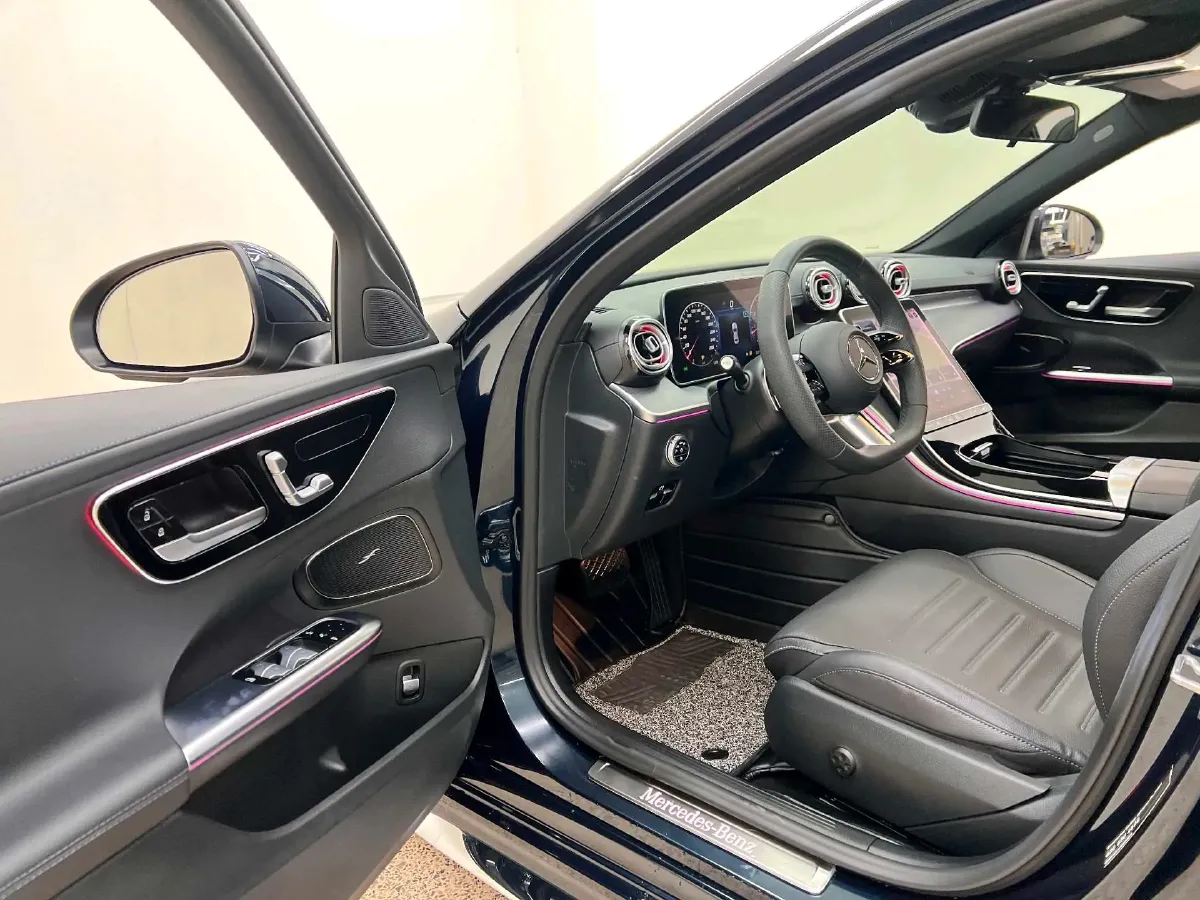 2022 Mercedes-Benz C Class 1.5T 204HP L4 9AT,autocango,china used car exporter,china ev exporter,chinese used car exporter,chinese used ev exporter