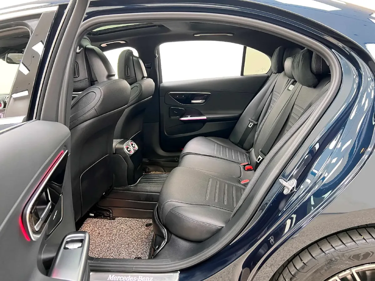 2022 Mercedes-Benz C Class 1.5T 204HP L4 9AT,autocango,china used car exporter,china ev exporter,chinese used car exporter,chinese used ev exporter