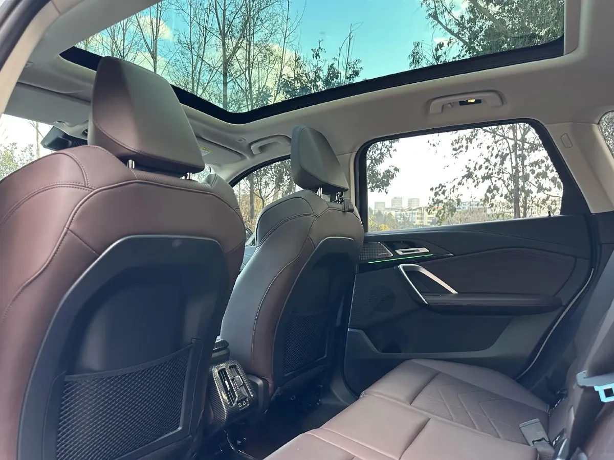 2024 BMW X1 1.5T 156HP L3 7DCT,autocango,china used car exporter,china ev exporter,chinese used car exporter,chinese used ev exporter