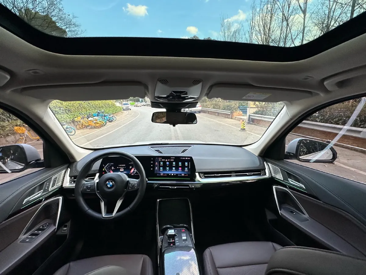 2024 BMW X1 1.5T 156HP L3 7DCT,autocango,china used car exporter,china ev exporter,chinese used car exporter,chinese used ev exporter