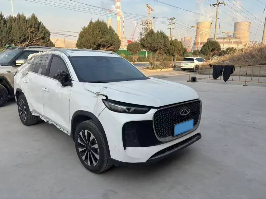 2025 Chery Tiggo 8 Plus 1.6T 197HP L4 7DCT,autocango,china used car exporter,china ev exporter,chinese used car exporter,chinese used ev exporter