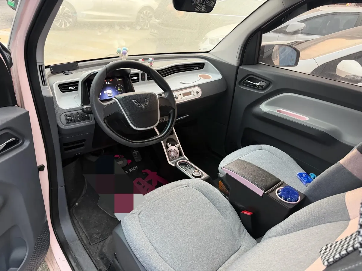 2021 WuLing HongGuang MINI EV BEV 9.3KWH,autocango,china used car exporter,china ev exporter,chinese used car exporter,chinese used ev exporter