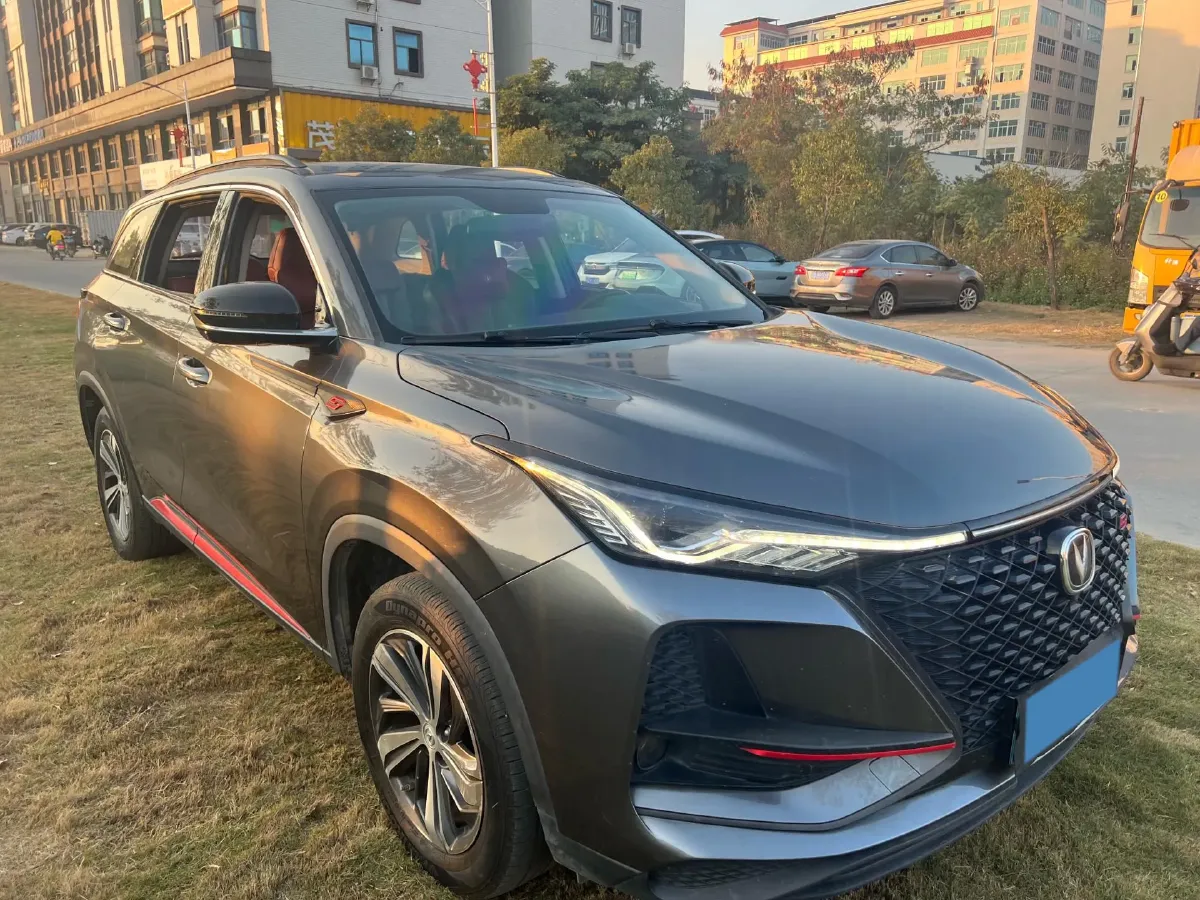 2020 ChangAn CS75 Plus 1.5T 178HP L4 6AT,autocango,china used car exporter,china ev exporter,chinese used car exporter,chinese used ev exporter
