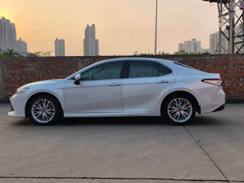 2018 Toyota Camry 2.5L 209HP L4 8AT,autocango,china used car exporter,china ev exporter,chinese used car exporter,chinese used ev exporter