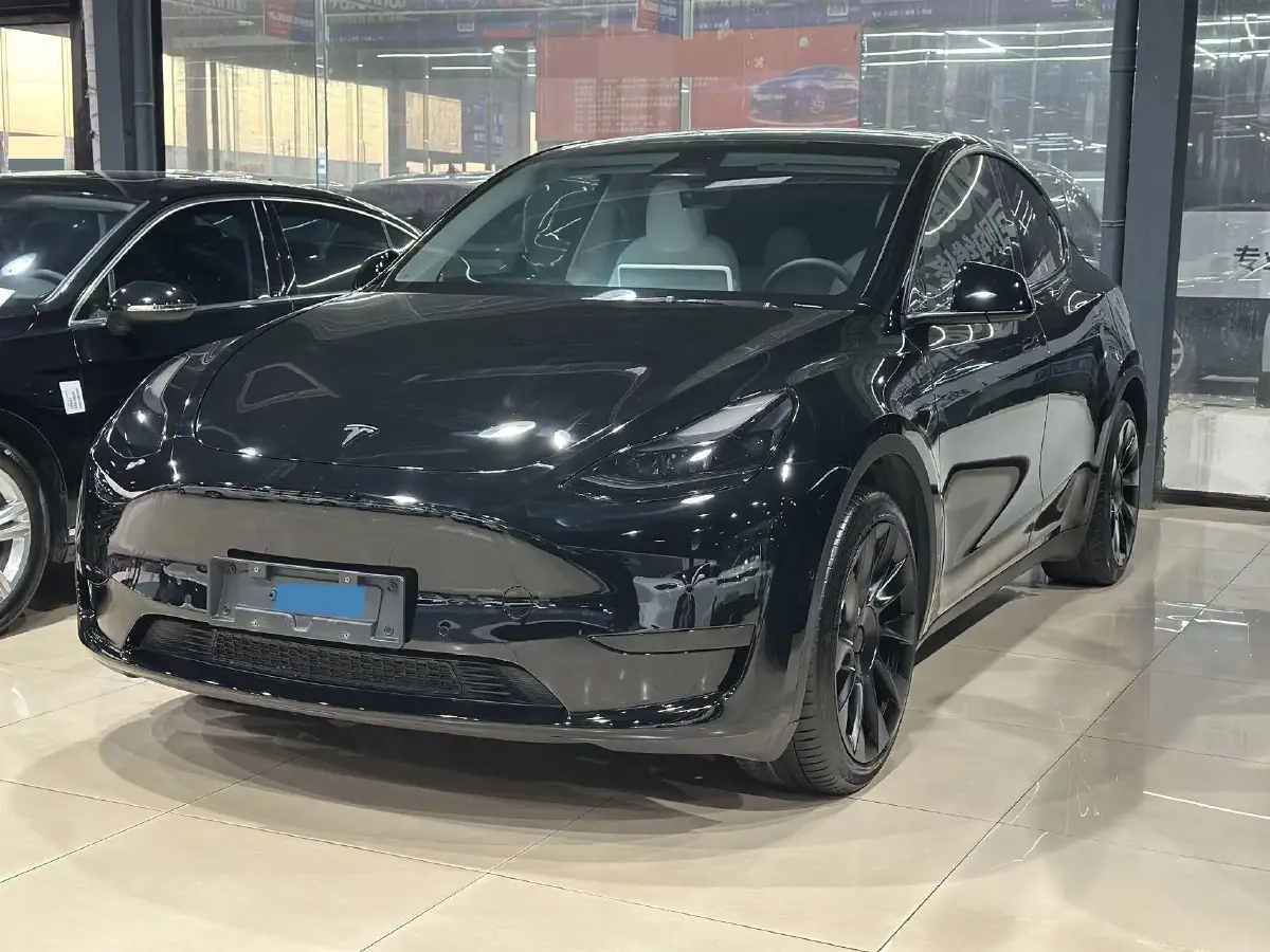 2022 Tesla Model Y BEV 60KWH