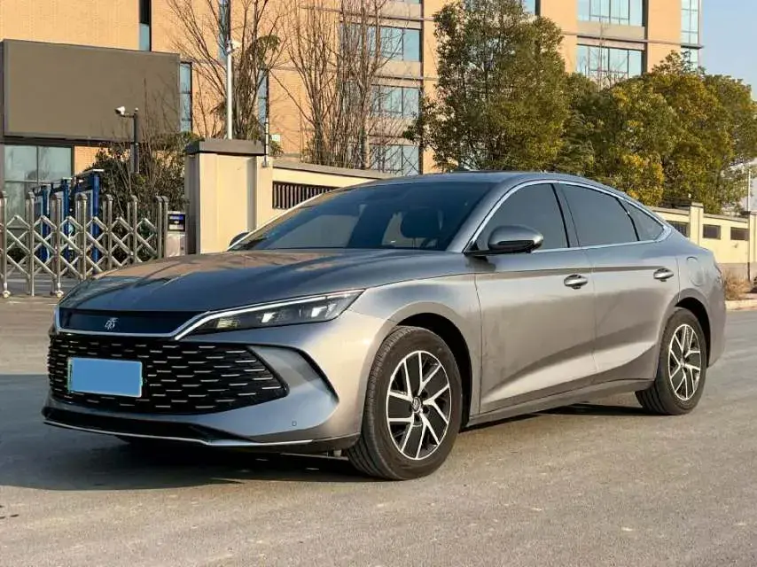 2024 BYD QinL 1.5L 101HP L4 E-CVT PHEV 15.87KWH