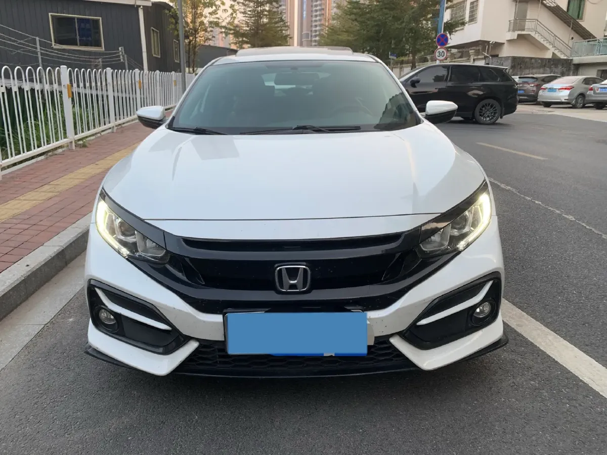 2021 Honda Civic 1.5T 177HP L4 CVT,autocango,china used car exporter,china ev exporter,chinese used car exporter,chinese used ev exporter