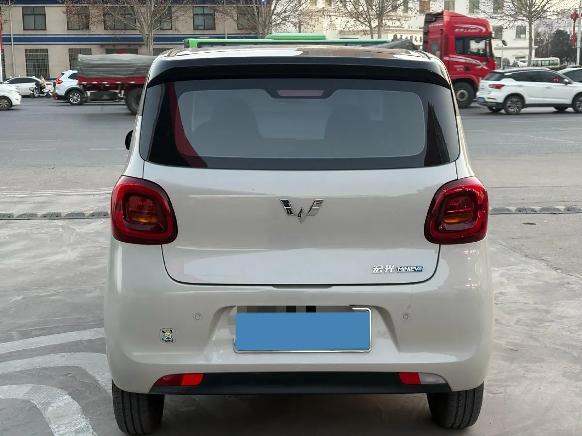 2025 WuLing HongGuang MINI EV BEV 16.2KWH,autocango,china used car exporter,china ev exporter,chinese used car exporter,chinese used ev exporter