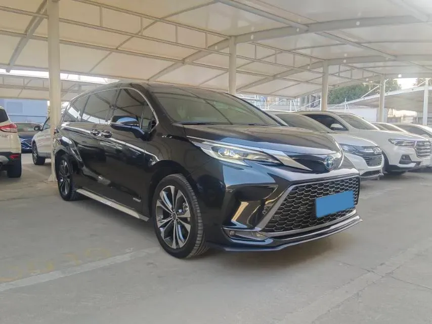 2023 Toyota Granvia 2.5L 189HP L4 E-CVT Hybrid,autocango,china used car exporter,china ev exporter,chinese used car exporter,chinese used ev exporter