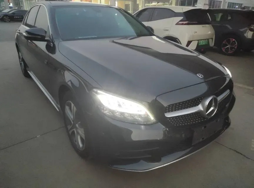 2020 Mercedes-Benz C Class 1.5T 184HP L4 9AT,autocango,china used car exporter,china ev exporter,chinese used car exporter,chinese used ev exporter