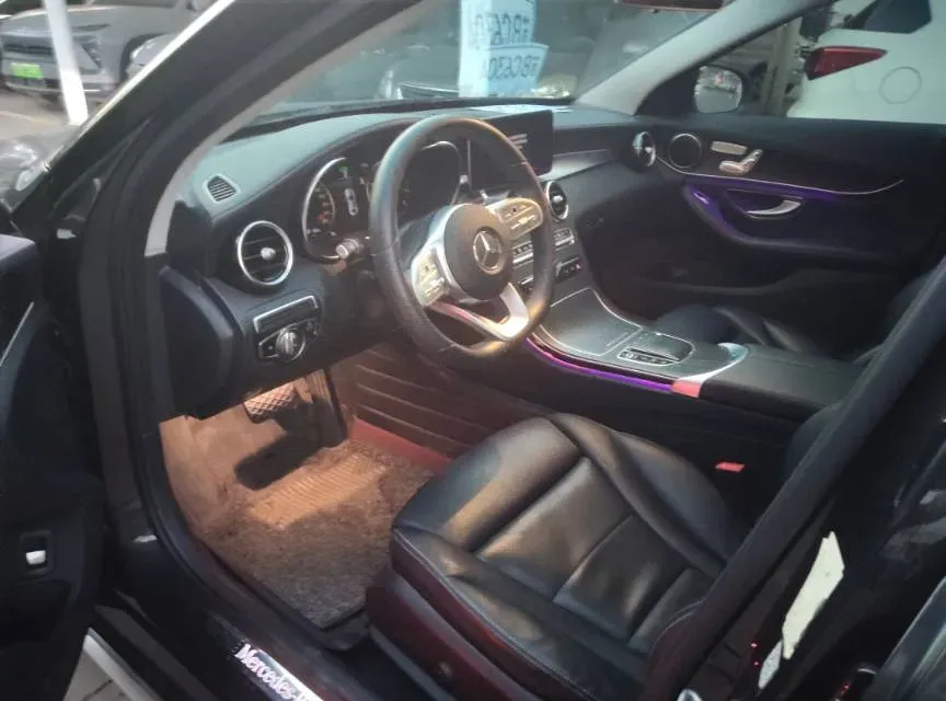 2020 Mercedes-Benz C Class 1.5T 184HP L4 9AT,autocango,china used car exporter,china ev exporter,chinese used car exporter,chinese used ev exporter