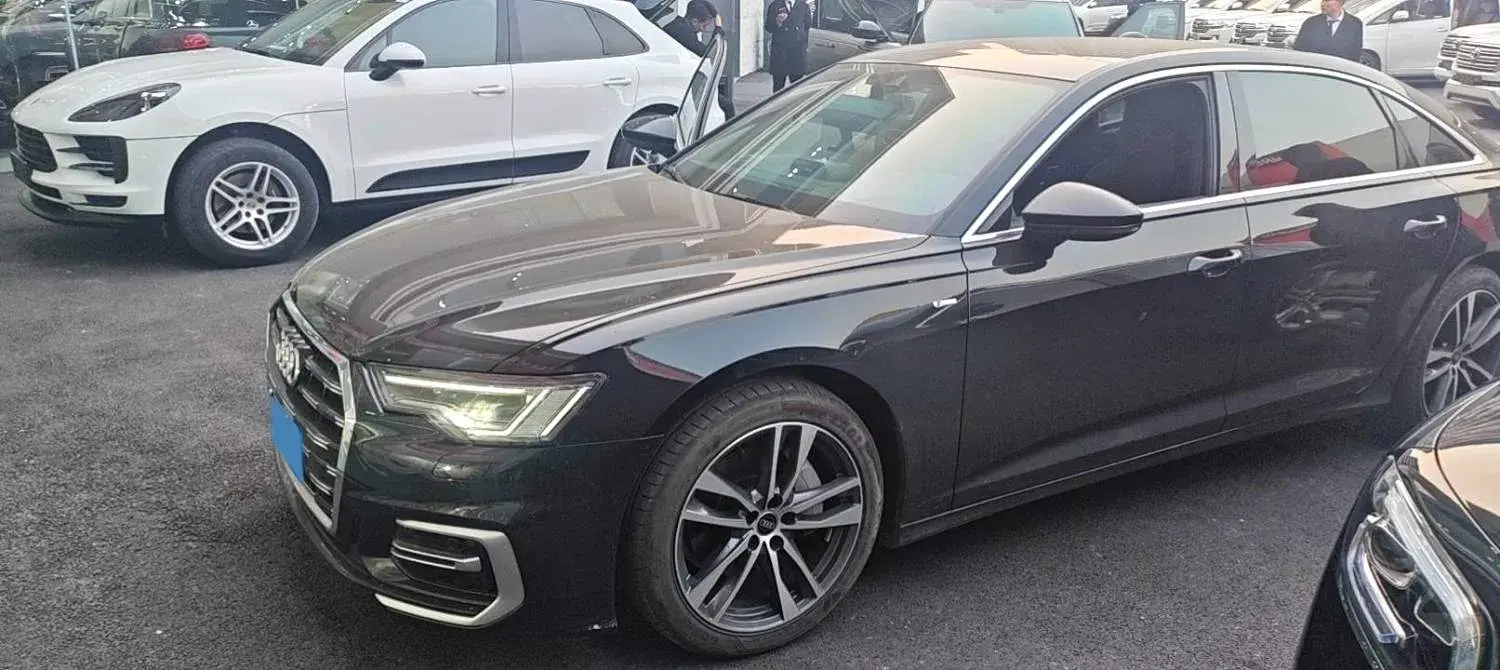 2023 Audi A6L 2.0T 190HP L4 7DCT
