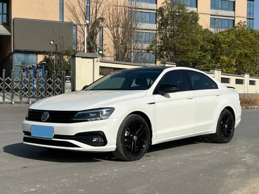 2021 Volkswagen Lamando 1.4T 150HP L4 7DCT