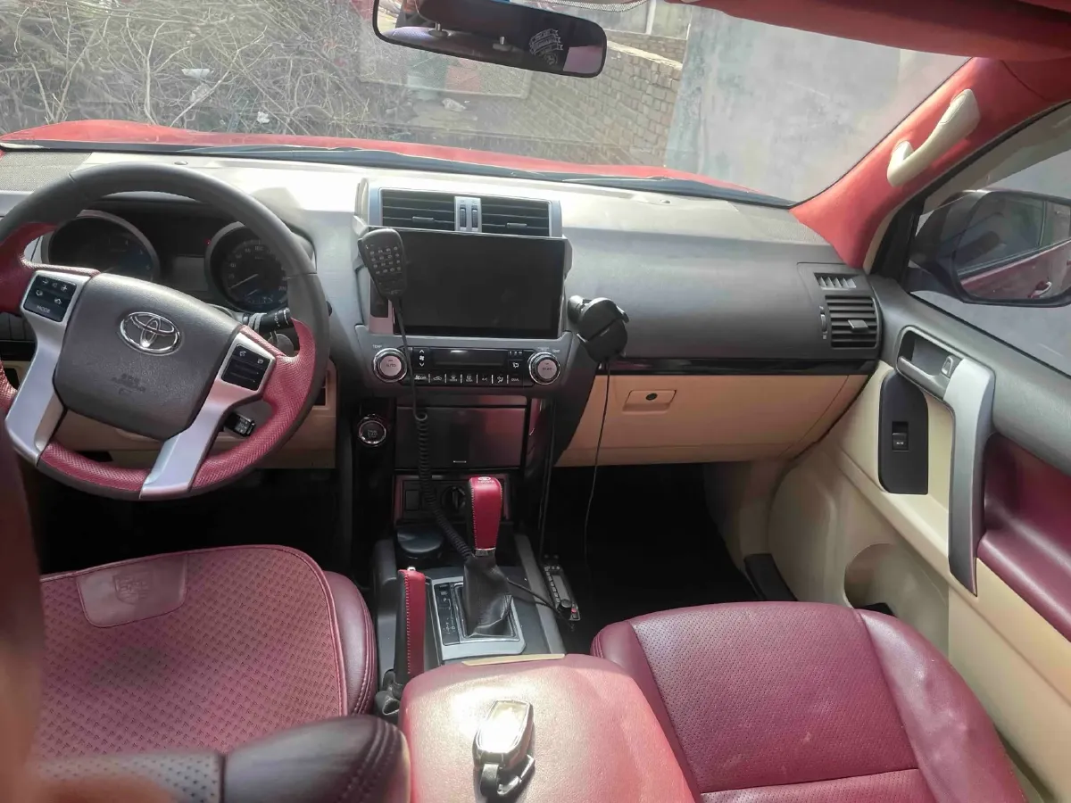 2017 Toyota Corolla 1.2T 116HP L4 6MT,autocango,china used car exporter,china ev exporter,chinese used car exporter,chinese used ev exporter