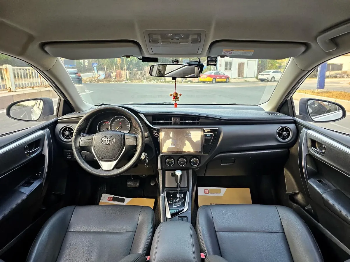 2017 Toyota Corolla 1.2T 116HP L4 CVT,autocango,china used car exporter,china ev exporter,chinese used car exporter,chinese used ev exporter