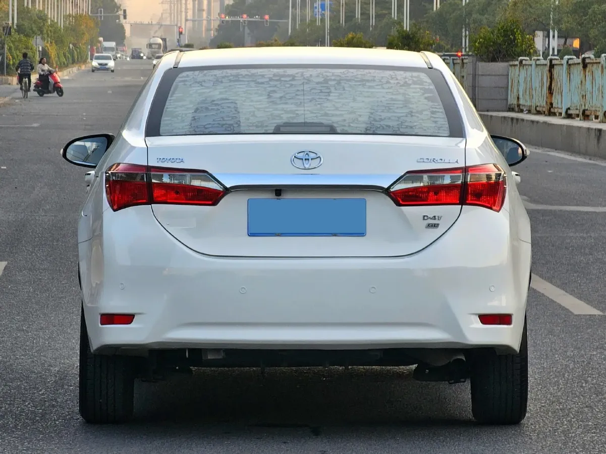 2017 Toyota Corolla 1.2T 116HP L4 CVT,autocango,china used car exporter,china ev exporter,chinese used car exporter,chinese used ev exporter