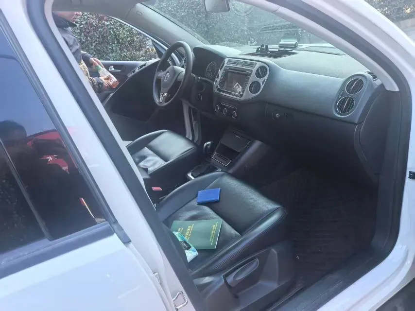 2020 Toyota RAV4 2.0L 171HP L4 CVT,autocango,china used car exporter,china ev exporter,chinese used car exporter,chinese used ev exporter