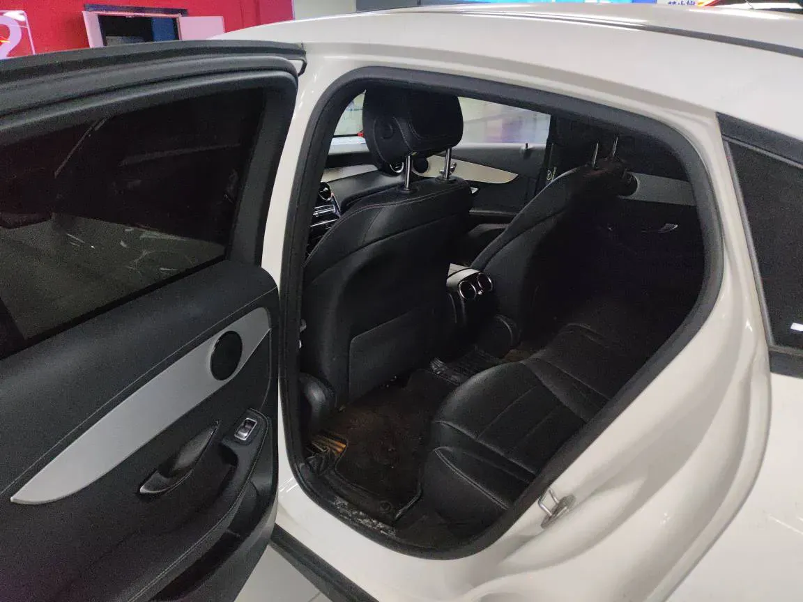 2020 Mercedes-Benz GLC Coupe 2.0T 197HP L4 9AT,autocango,china used car exporter,china ev exporter,chinese used car exporter,chinese used ev exporter