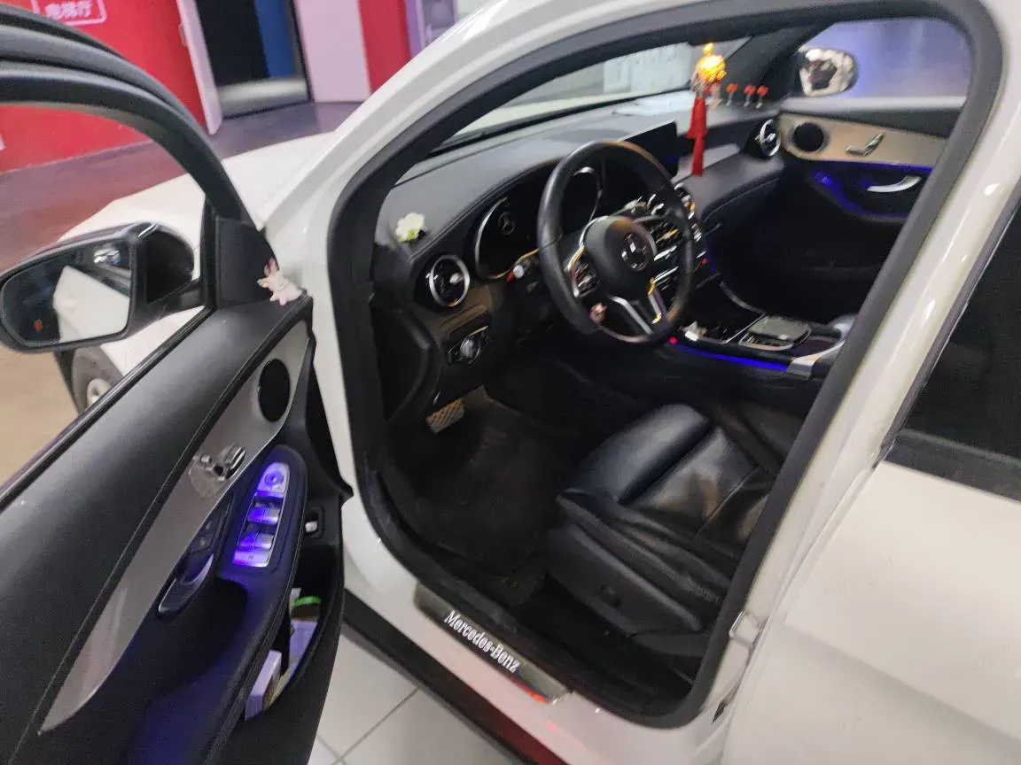 2020 Mercedes-Benz GLC Coupe 2.0T 197HP L4 9AT,autocango,china used car exporter,china ev exporter,chinese used car exporter,chinese used ev exporter