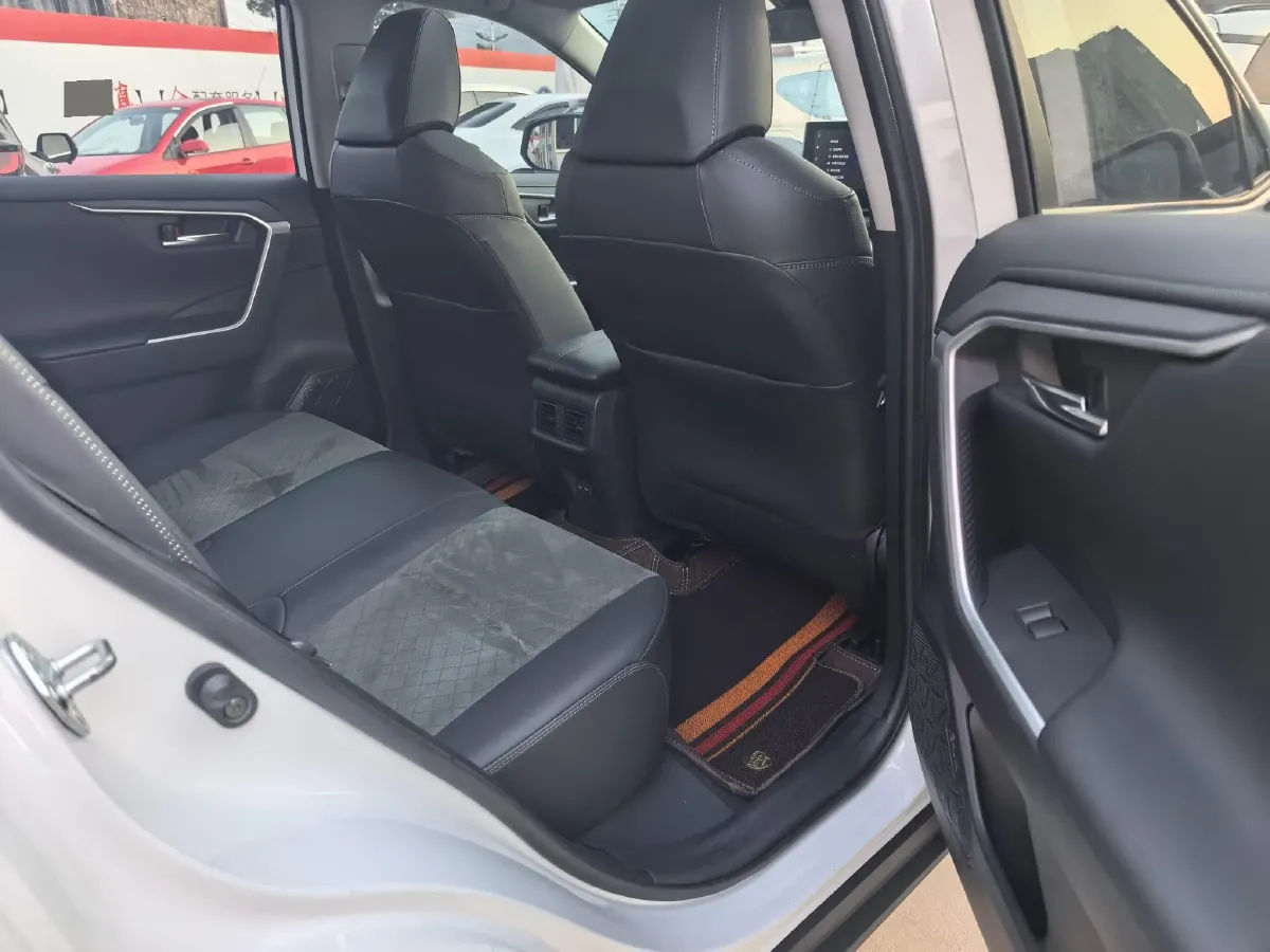 2022 Toyota RAV4 2.0L 171HP L4 CVT,autocango,china used car exporter,china ev exporter,chinese used car exporter,chinese used ev exporter