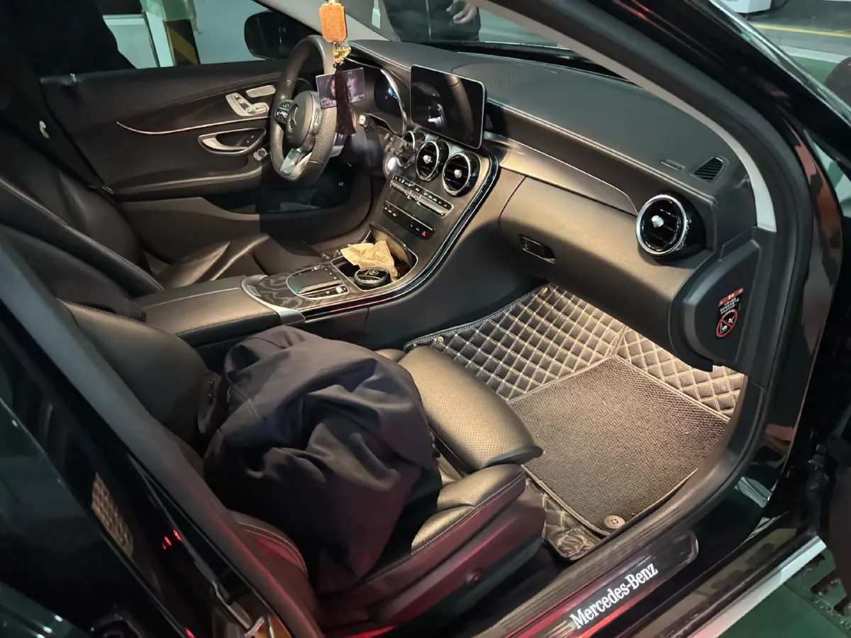 2021 Mercedes-Benz C Class 1.5T 184HP L4 9AT,autocango,china used car exporter,china ev exporter,chinese used car exporter,chinese used ev exporter