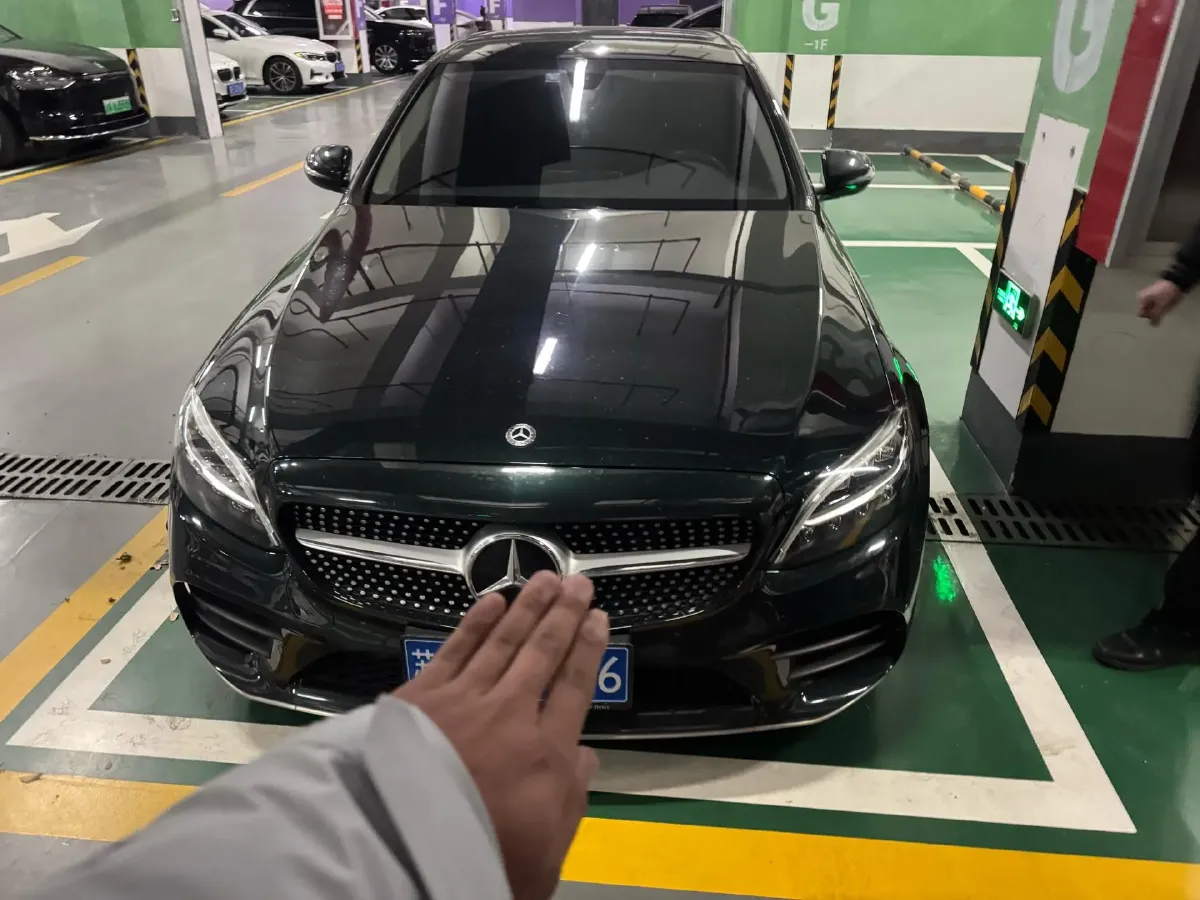 2021 Mercedes-Benz C Class 1.5T 184HP L4 9AT,autocango,china used car exporter,china ev exporter,chinese used car exporter,chinese used ev exporter