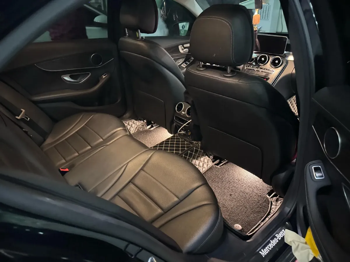 2021 Mercedes-Benz C Class 1.5T 184HP L4 9AT,autocango,china used car exporter,china ev exporter,chinese used car exporter,chinese used ev exporter