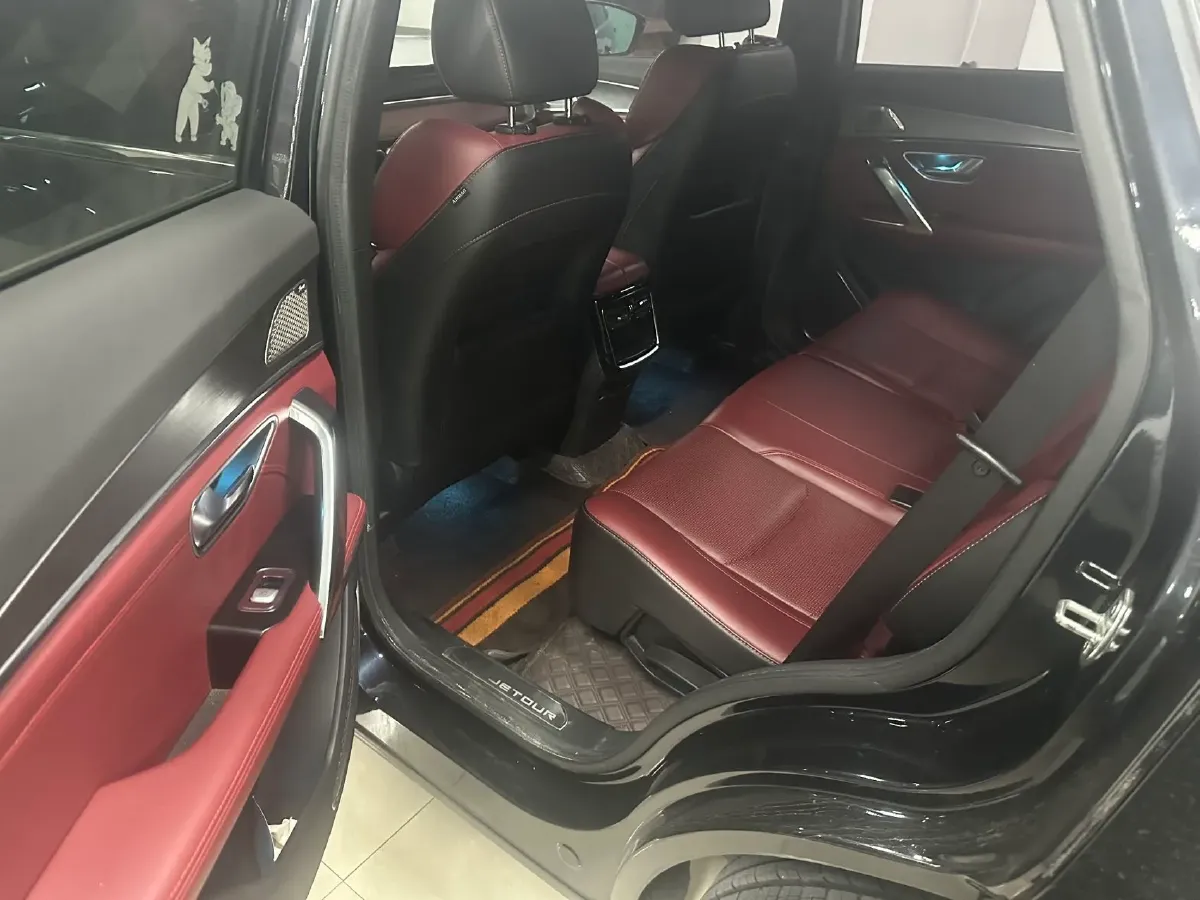 2021 Jetour X70 Plus 1.6T 197HP L4 7DCT,autocango,china used car exporter,china ev exporter,chinese used car exporter,chinese used ev exporter