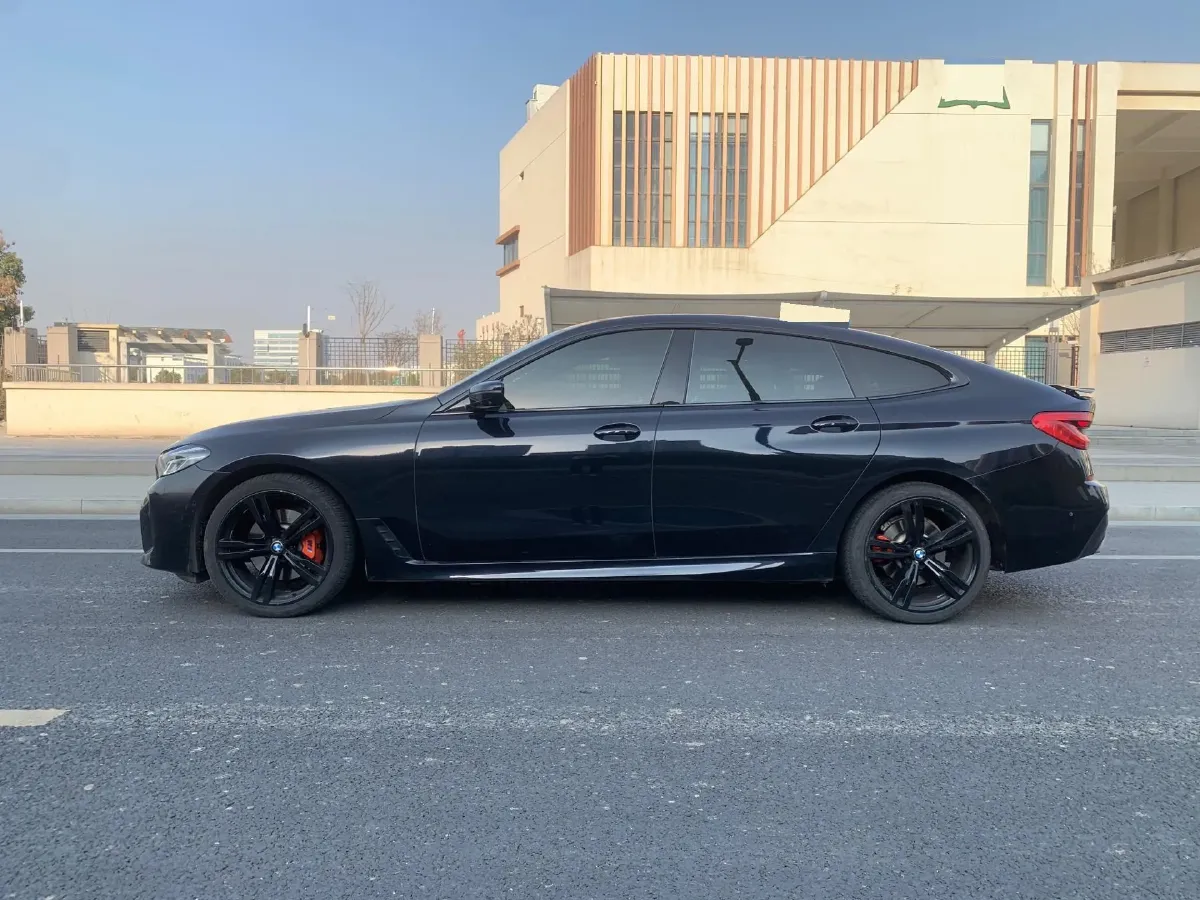 2021 BMW 6 Series GT 2.0T 258HP L4 8AT,autocango,china used car exporter,china ev exporter,chinese used car exporter,chinese used ev exporter