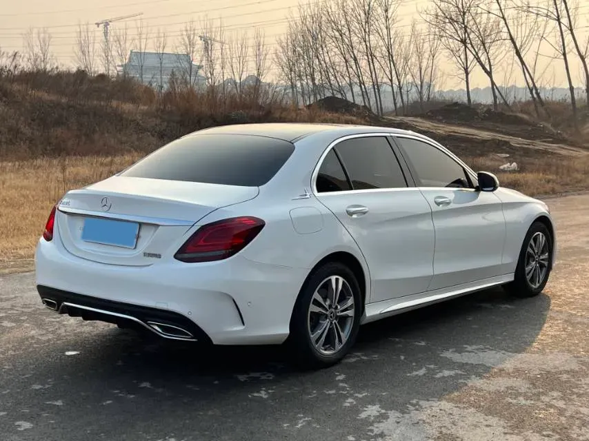 2021 Mercedes-Benz C Class 1.5T 156HP L4 9AT,autocango,china used car exporter,china ev exporter,chinese used car exporter,chinese used ev exporter