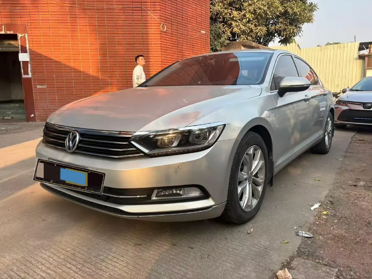 2018 Volkswagen Magotan 1.8T 180HP L4 7DCT