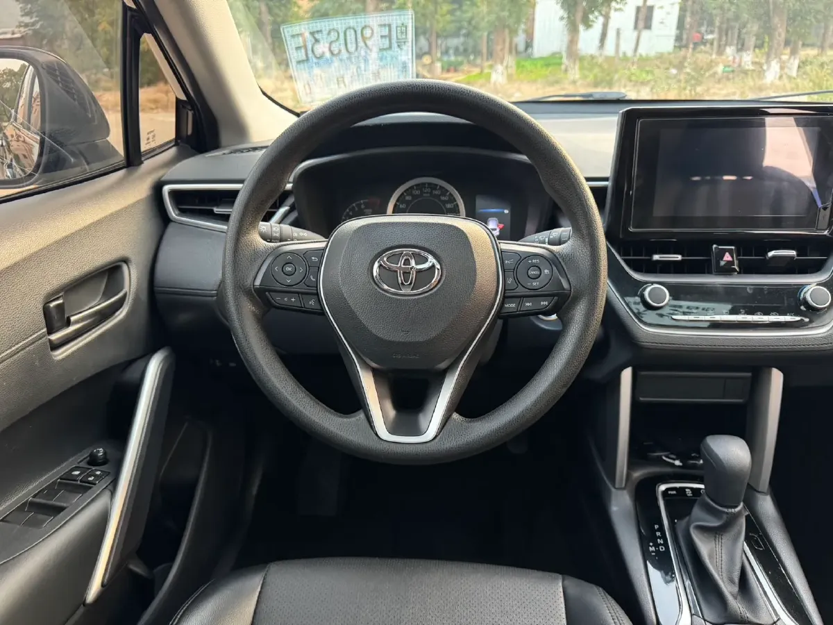 2023 Toyota Frontlander 2.0L 171HP L4 CVT,autocango,china used car exporter,china ev exporter,chinese used car exporter,chinese used ev exporter