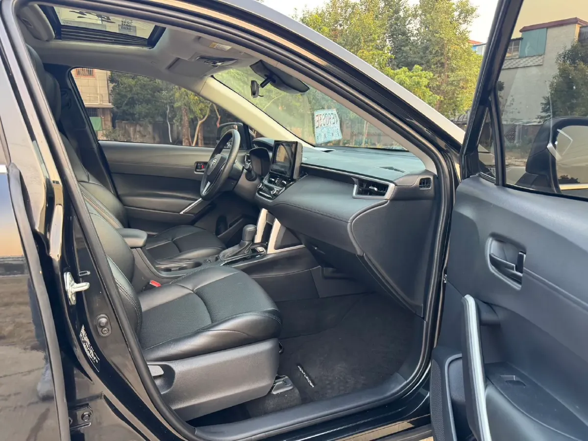 2023 Toyota Frontlander 2.0L 171HP L4 CVT,autocango,china used car exporter,china ev exporter,chinese used car exporter,chinese used ev exporter