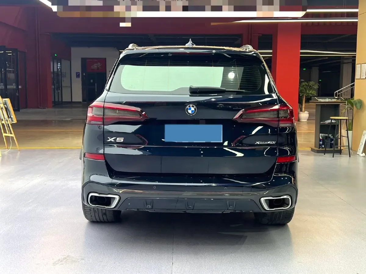 2021 BMW X5 3.0T 340HP L6 8AT,autocango,china used car exporter,china ev exporter,chinese used car exporter,chinese used ev exporter