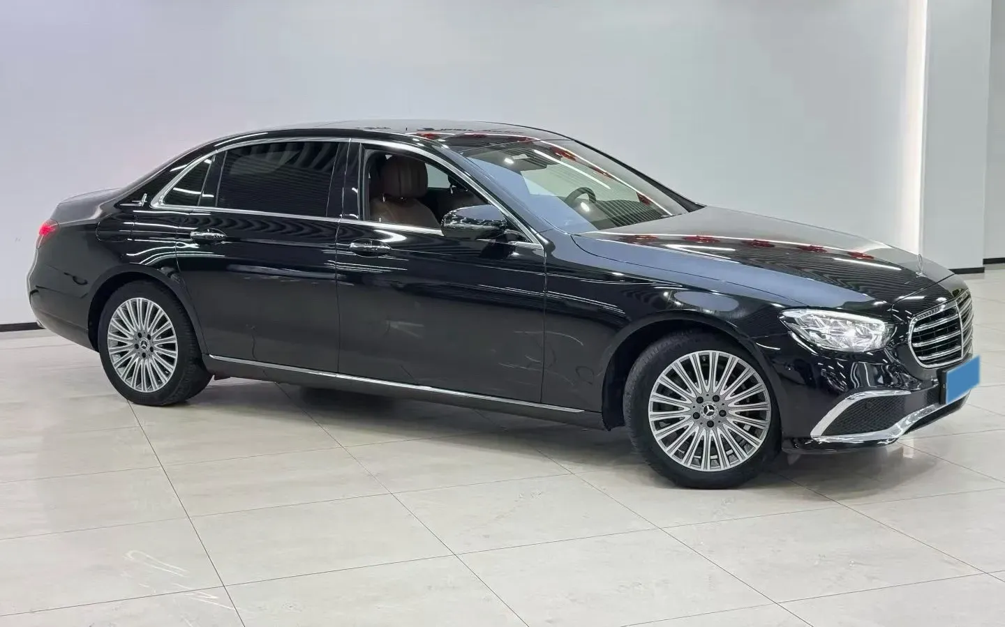 2022 Mercedes-Benz E Class 2.0T 258HP L4 9AT,autocango,china used car exporter,china ev exporter,chinese used car exporter,chinese used ev exporter