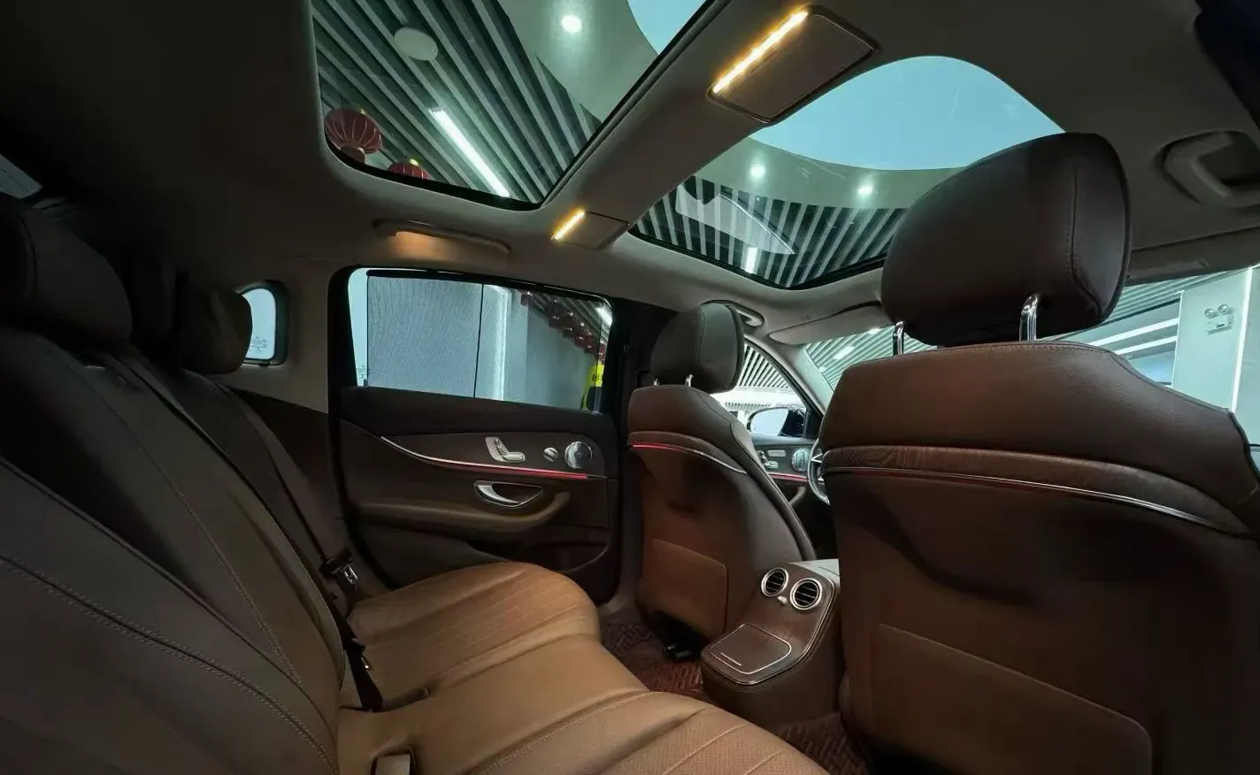 2022 Mercedes-Benz E Class 2.0T 258HP L4 9AT,autocango,china used car exporter,china ev exporter,chinese used car exporter,chinese used ev exporter