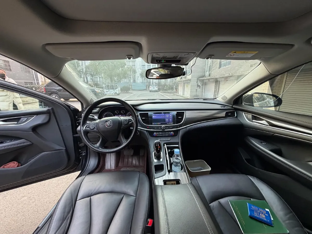 2021 Buick Larcosse 2.0T 237HP L4 9AT,autocango,china used car exporter,china ev exporter,chinese used car exporter,chinese used ev exporter