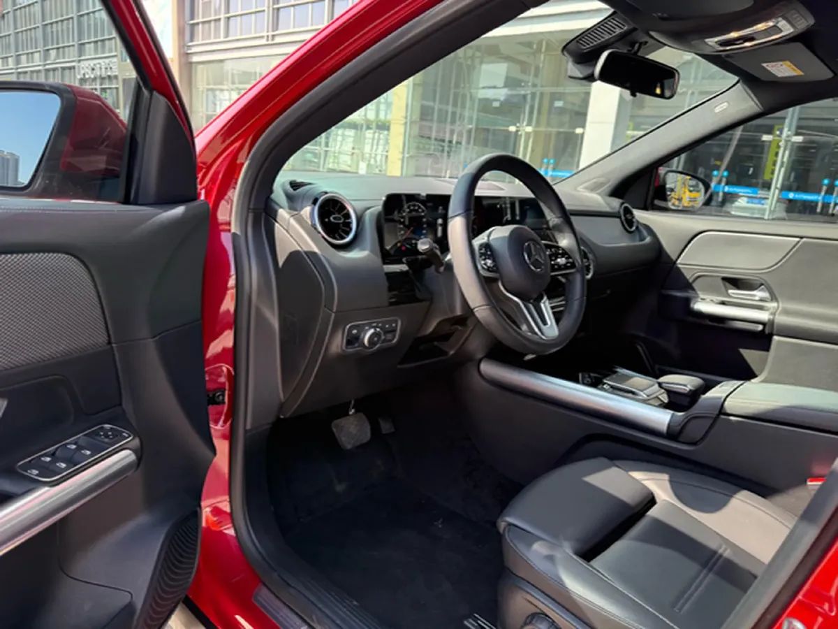 2022 Mercedes-Benz GLA Class 1.3T 163HP L4 7DCT,autocango,china used car exporter,china ev exporter,chinese used car exporter,chinese used ev exporter