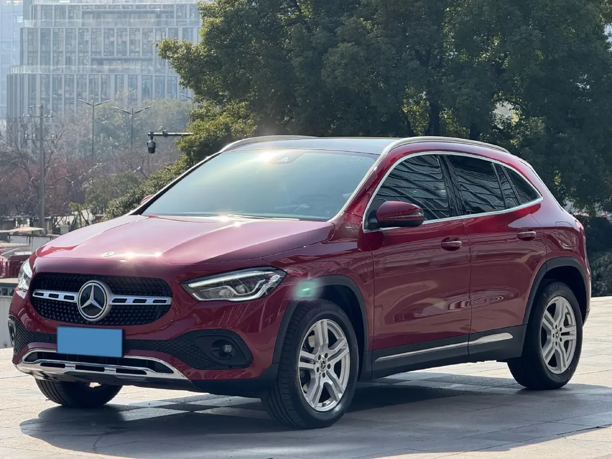 2022 Mercedes-Benz GLA Class 1.3T 163HP L4 7DCT,autocango,china used car exporter,china ev exporter,chinese used car exporter,chinese used ev exporter