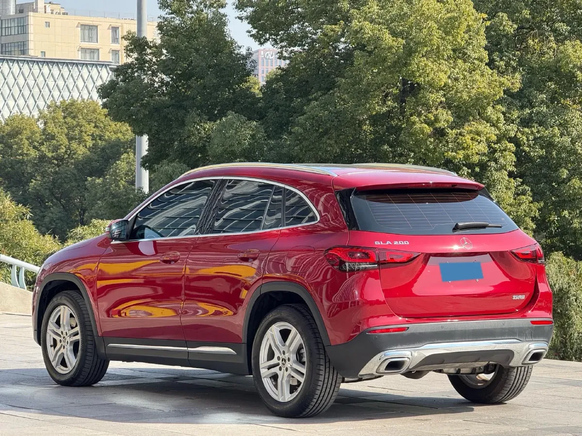 2022 Mercedes-Benz GLA Class 1.3T 163HP L4 7DCT,autocango,china used car exporter,china ev exporter,chinese used car exporter,chinese used ev exporter