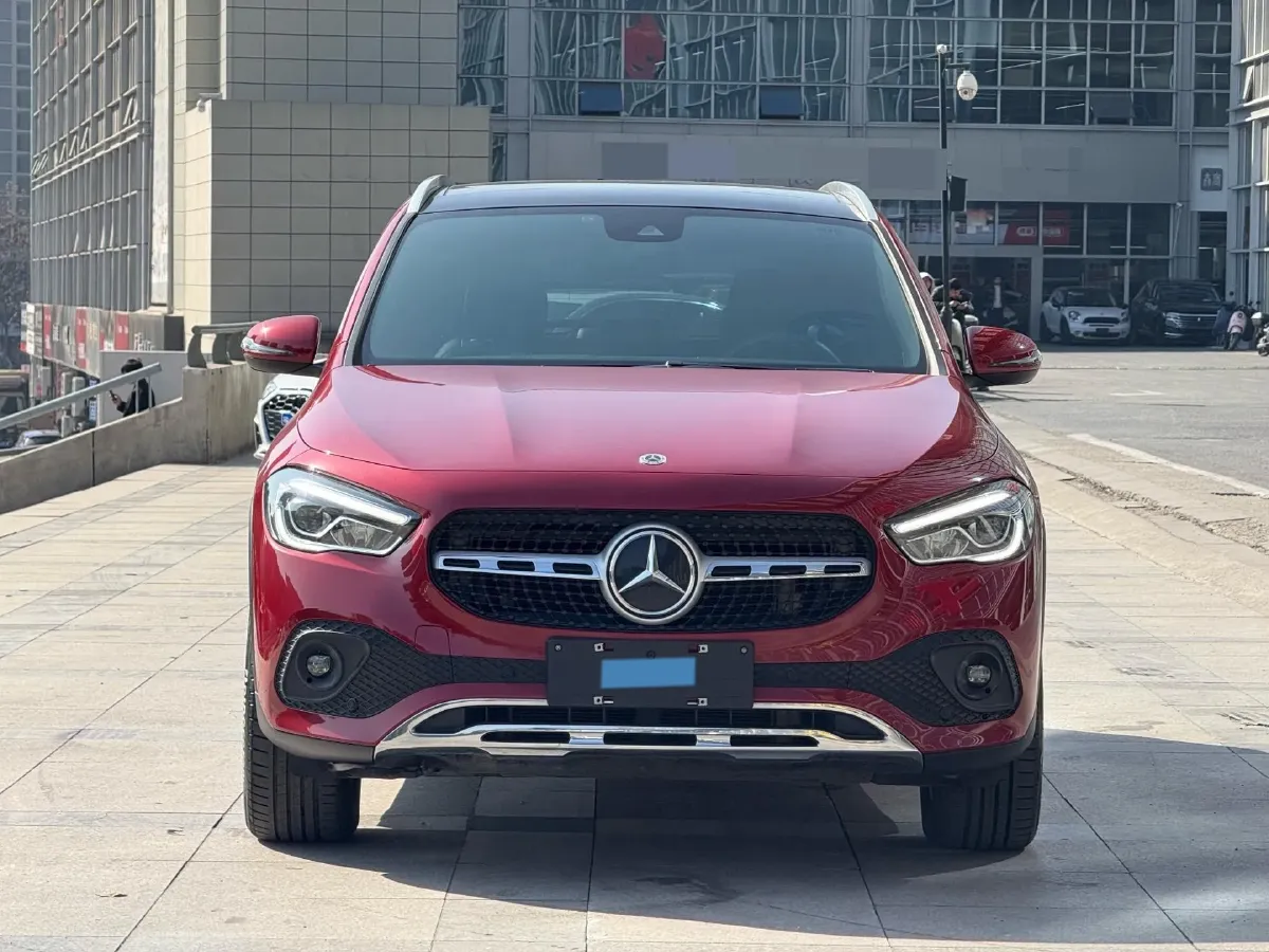 2022 Mercedes-Benz GLA Class 1.3T 163HP L4 7DCT,autocango,china used car exporter,china ev exporter,chinese used car exporter,chinese used ev exporter
