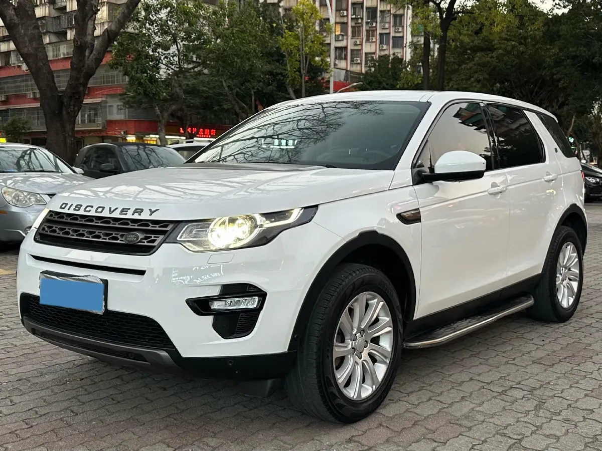 2018 Land Rover Discovery Sport 2.0T 241HP L4 9AT,autocango,china used car exporter,china ev exporter,chinese used car exporter,chinese used ev exporter