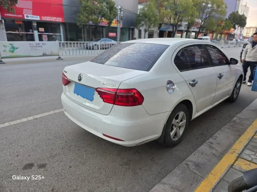 2013 Volkswagen Lavida 1.6L 110HP L4 6AT,autocango,china used car exporter,china ev exporter,chinese used car exporter,chinese used ev exporter