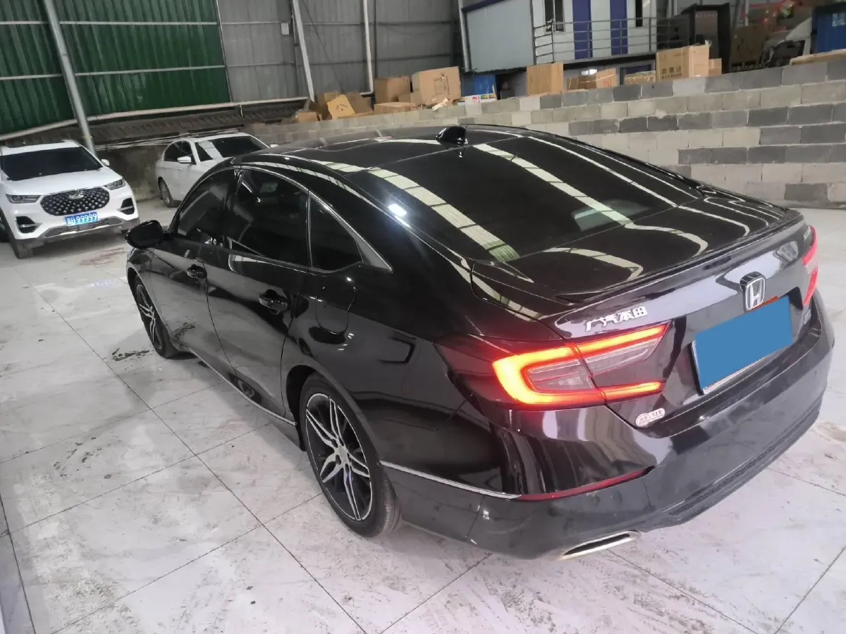 2022 Honda Accord 1.5T 194HP L4 CVT,autocango,china used car exporter,china ev exporter,chinese used car exporter,chinese used ev exporter