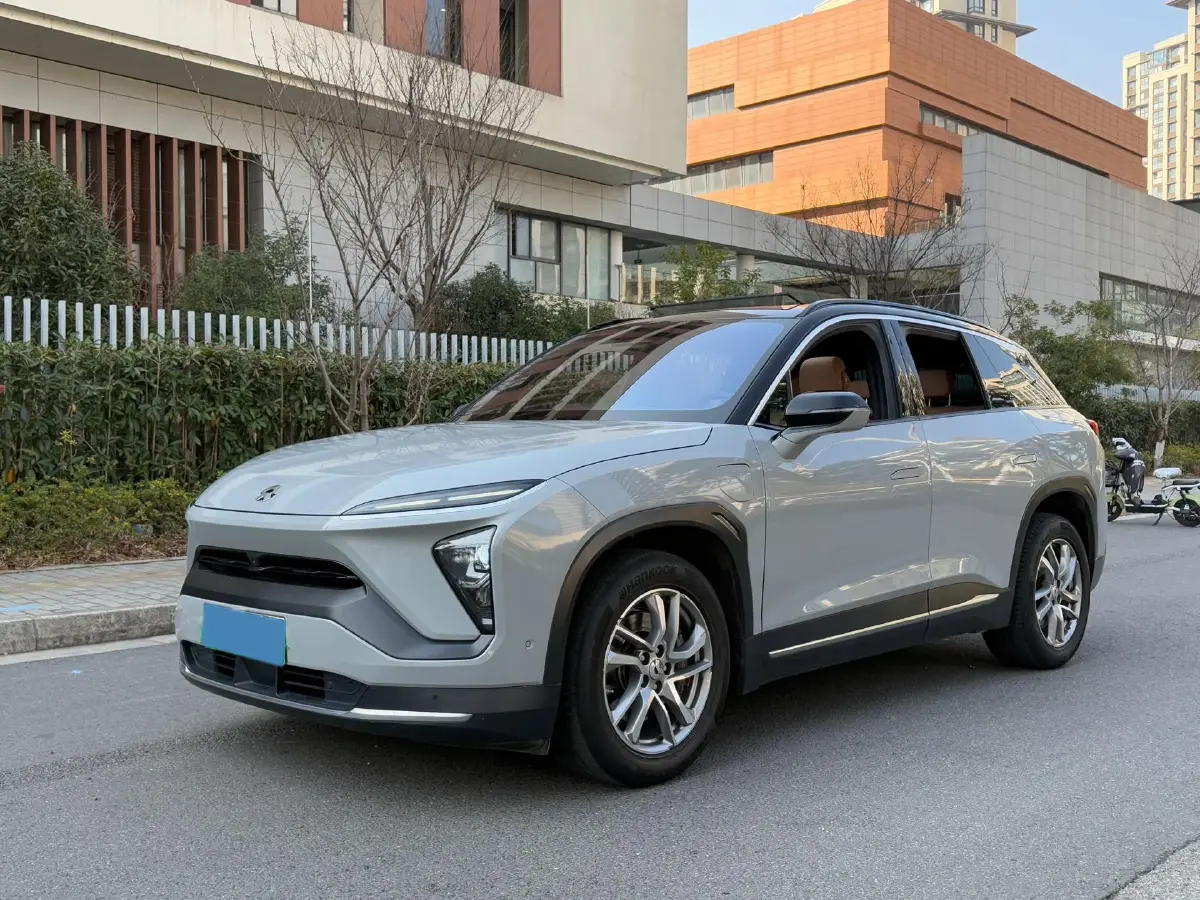 2022 NIO ES6 BEV 75KWH
