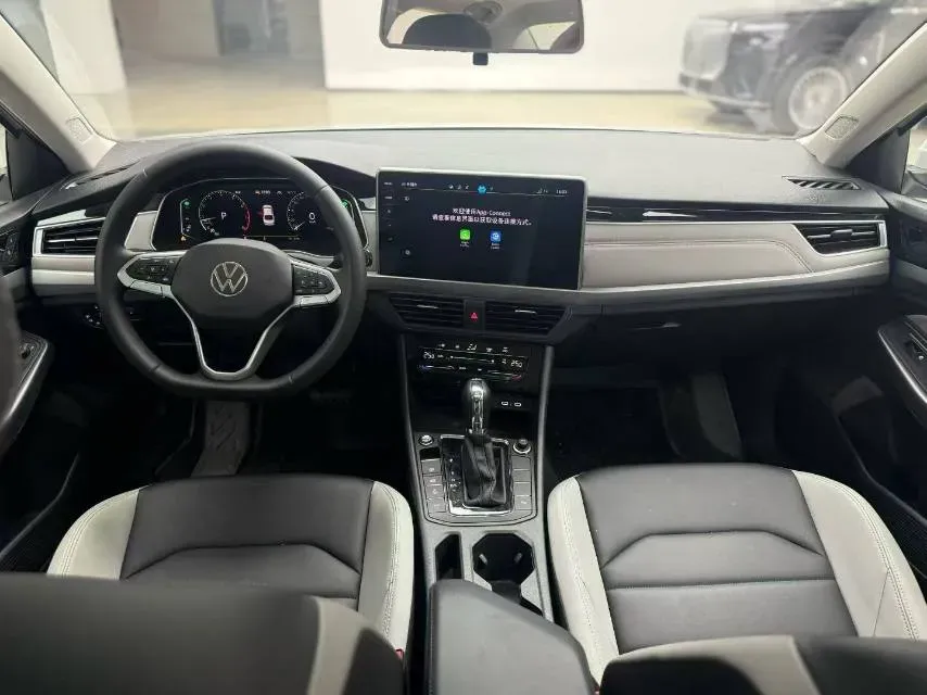 2025 Volkswagen Bora 1.5T 160HP L4 7DCT,autocango,china used car exporter,china ev exporter,chinese used car exporter,chinese used ev exporter